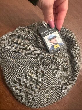 NWT Mucros Driving Cap L Herringbone Newsboy Black & Gray